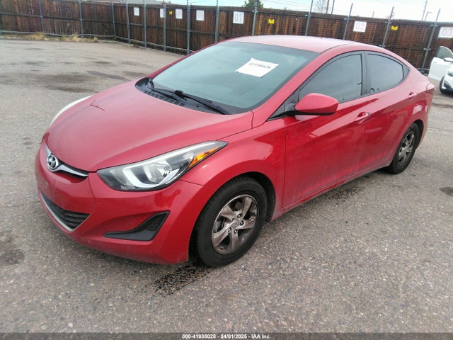 KMHDH4AE5FU223739 Hyundai ELANTRA SE