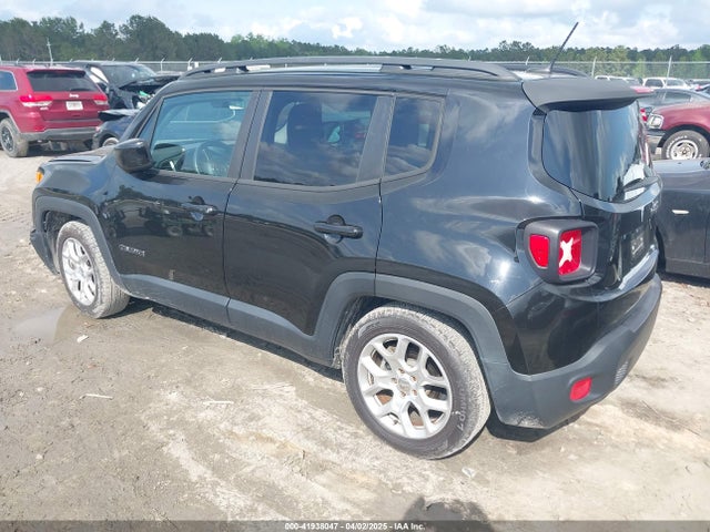 ZACCJABT4FPB18059 Jeep Renegade Latitude