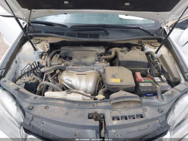 4T1BF1FK4FU044490 Toyota CAMRY SE
