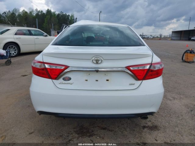 4T1BF1FK4FU044490 Toyota CAMRY SE