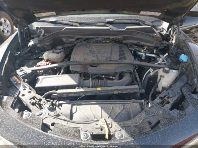 2018 ALFA ROMEO STELVIO ZASFAKPN0J7B71013 Photo 9