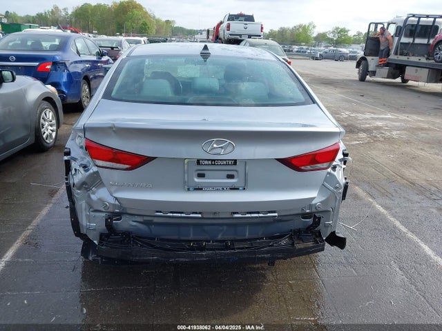 5NPD84LF5HH082078 Hyundai ELANTRA SE