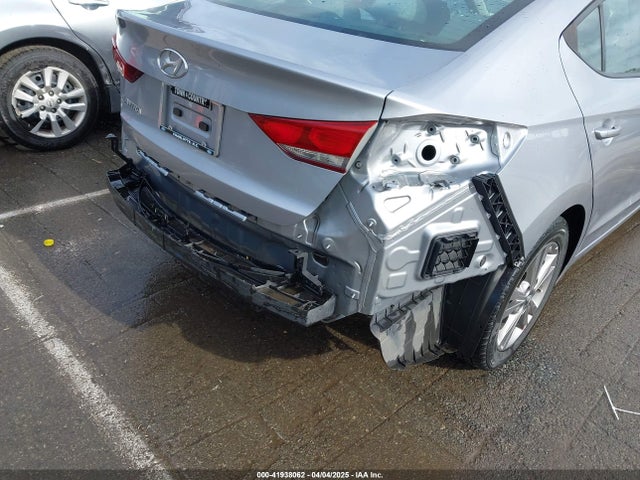 5NPD84LF5HH082078 Hyundai ELANTRA SE