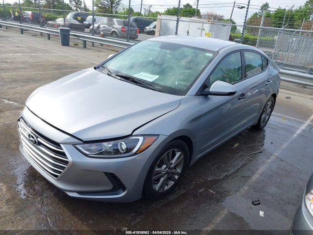5NPD84LF5HH082078 Hyundai ELANTRA SE
