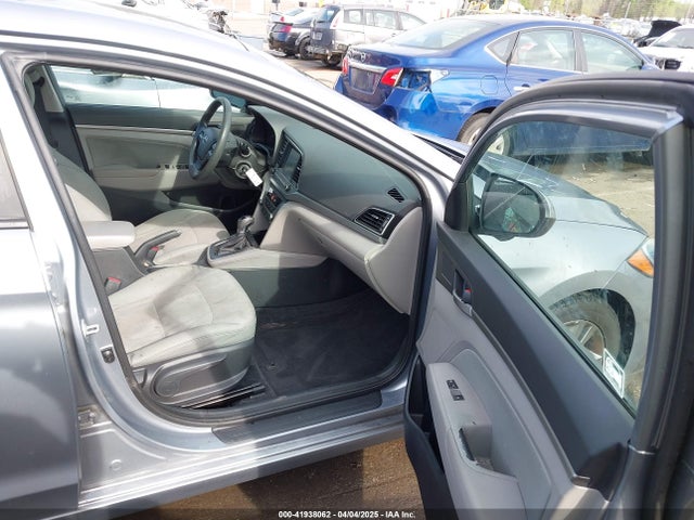 5NPD84LF5HH082078 Hyundai ELANTRA SE