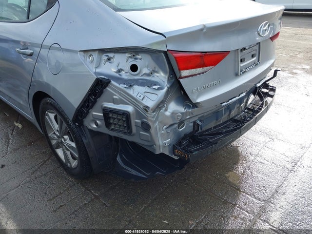 5NPD84LF5HH082078 Hyundai ELANTRA SE