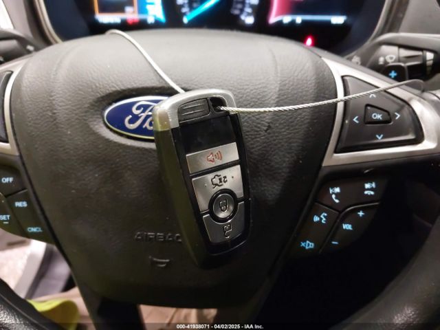 3FA6P0HD3HR367490 Ford FUSION SE