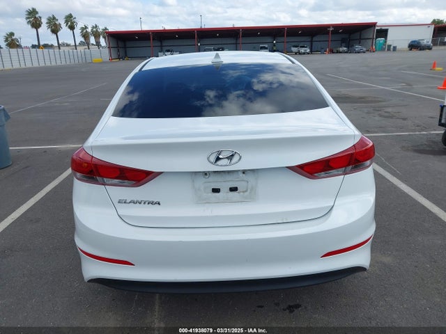 5NPD84LF6JH292677 Hyundai ELANTRA SEL