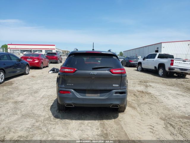 1C4PJMCS4FW794989 Jeep Cherokee Latitude