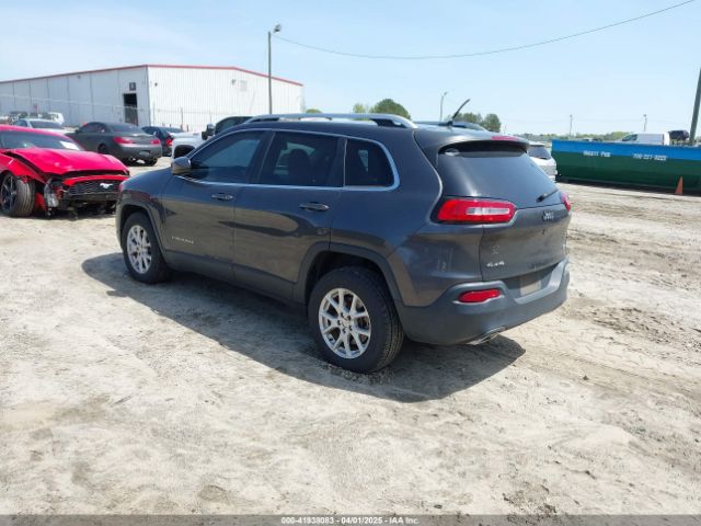 1C4PJMCS4FW794989 Jeep Cherokee Latitude