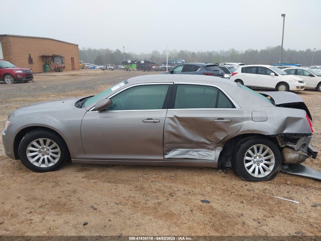 2C3CCAAG5EH200370 Chrysler 300