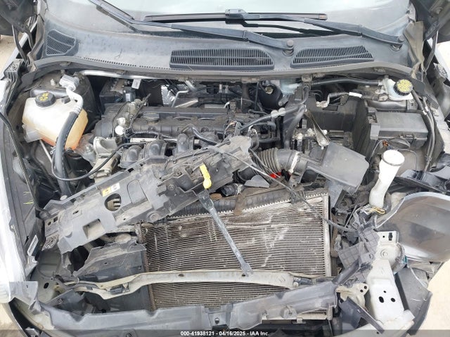3FADP4EJ7JM127256 Ford FIESTA SE