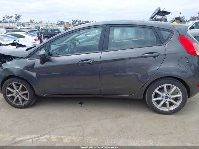 3FADP4EJ7JM127256 Ford FIESTA SE