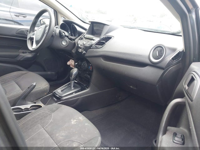 3FADP4EJ7JM127256 Ford FIESTA SE