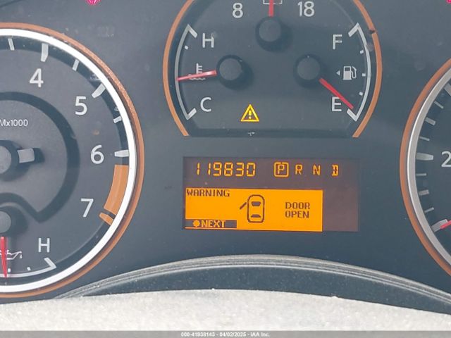 1N6BA0ED7EN512895 Nissan TITAN SV