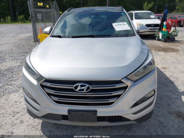 KM8J33A27JU750045 Hyundai Tucson Limited