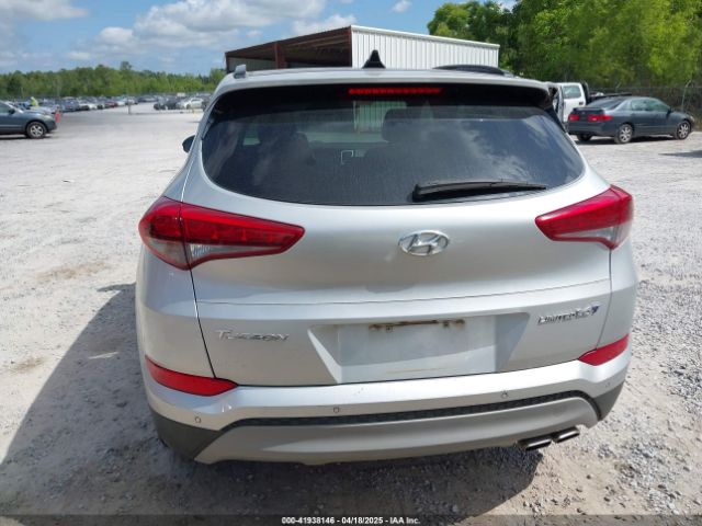 KM8J33A27JU750045 Hyundai Tucson Limited