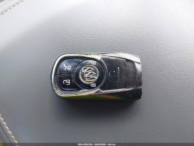 5GAERBKW0JJ150986 Buick Enclave Essence