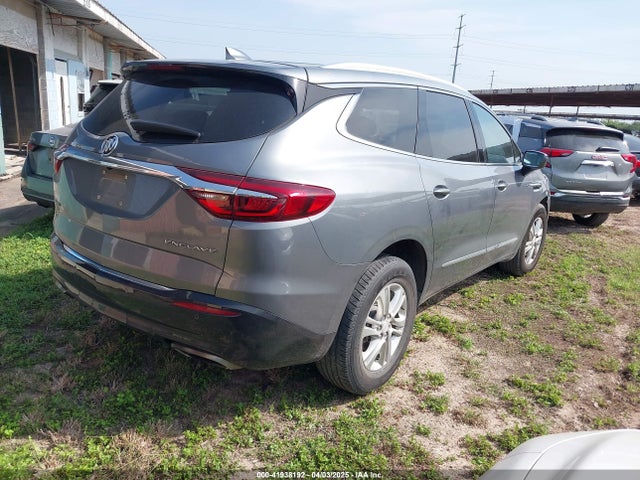 5GAERBKW0JJ150986 Buick Enclave Essence