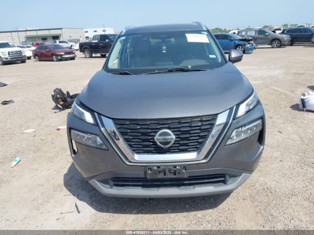 5N1AT3BA5MC713723 Nissan Rogue Sv Fwd