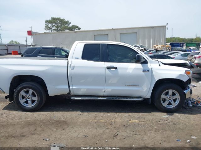 5TFRW5F1XHX218744 Toyota Tundra Sr5 5.7l V8