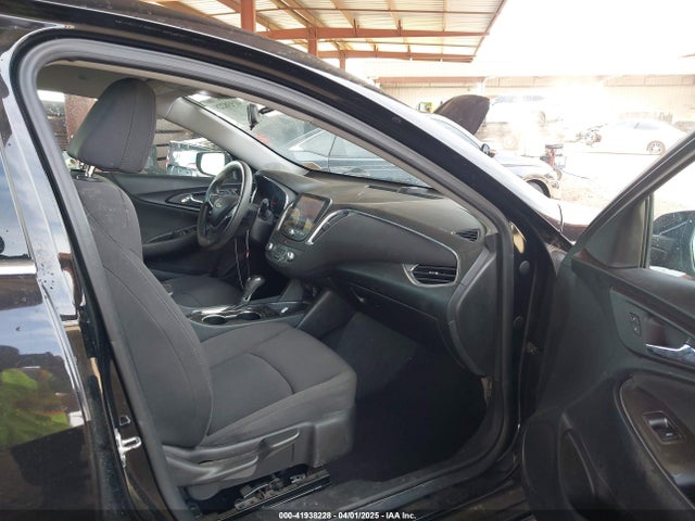 1G1ZD5ST1KF159991 Chevrolet MALIBU LT