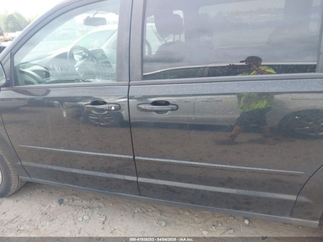 2C4RDGBG0GR361579 Dodge Grand Caravan Se