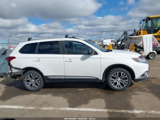 JA4AZ3A38GZ039178 Mitsubishi Outlander Es