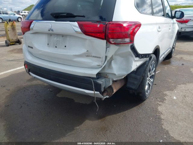 JA4AZ3A38GZ039178 Mitsubishi Outlander Es