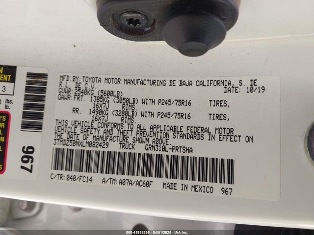 3TMDZ5BNXLM082429 Toyota Tacoma Sr5 V6