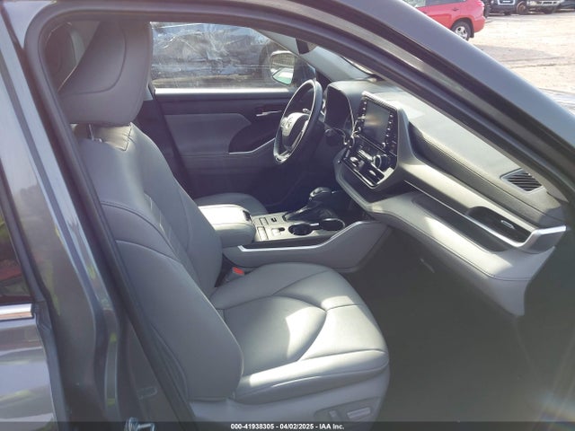 5TDHZRBH6NS561484 Toyota 2gr-fks