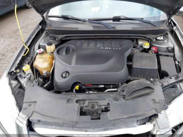 2011 CHRYSLER 200 1C3BC1FG2BN603732 Photo 9