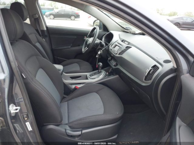 KNDPB3AC9F7754016 KIA Sportage Lx