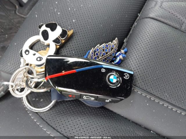 5UX33EM04S9X73210 BMW X7 M60i