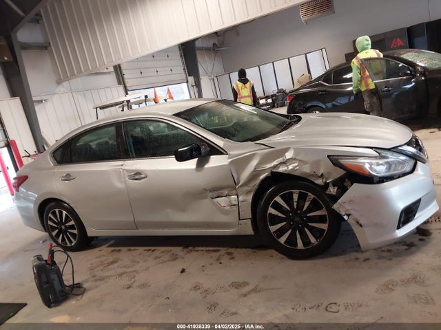 1N4AL3AP8JC206715 Nissan Altima 2.5 Sv