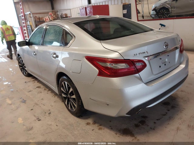 1N4AL3AP8JC206715 Nissan Altima 2.5 Sv