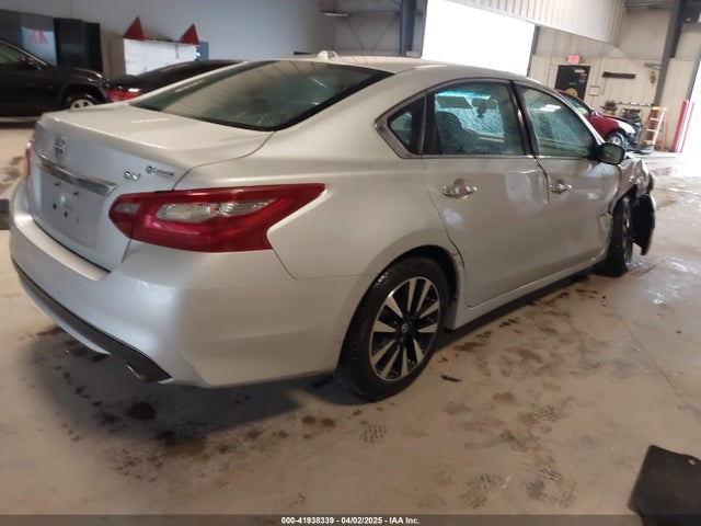 1N4AL3AP8JC206715 Nissan Altima 2.5 Sv