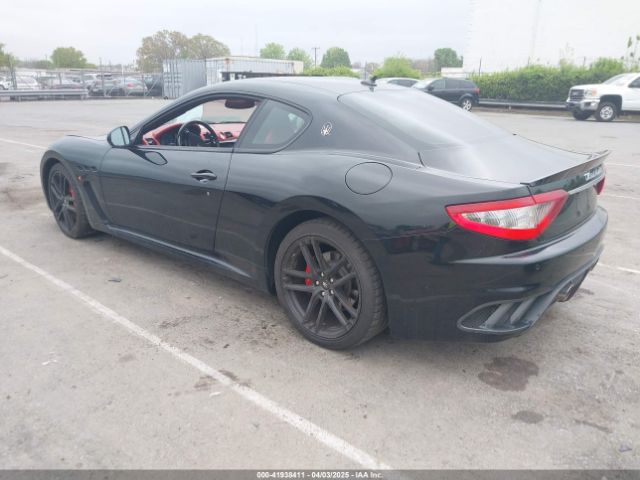 2012 MASERATI GRANTURISMO ZAM45MLA1C0061579 Photo 2