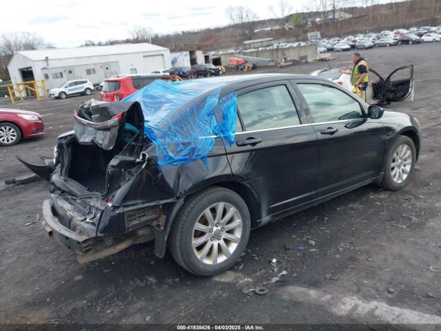 2013 CHRYSLER 200 1C3CCBBB7DN618962 Photo 3