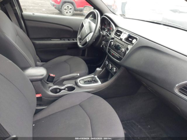 2013 CHRYSLER 200 1C3CCBBB7DN618962 Photo 4