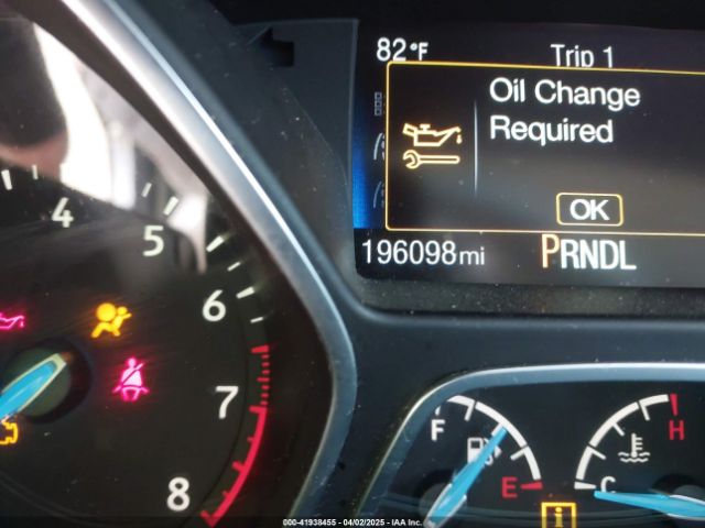 1FADP3K21HL259562 Ford FOCUS SE