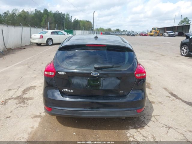 1FADP3K21HL259562 Ford FOCUS SE