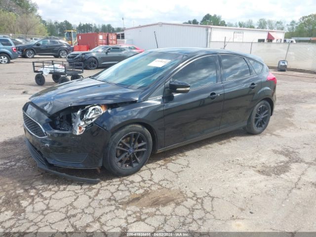 1FADP3K21HL259562 Ford FOCUS SE