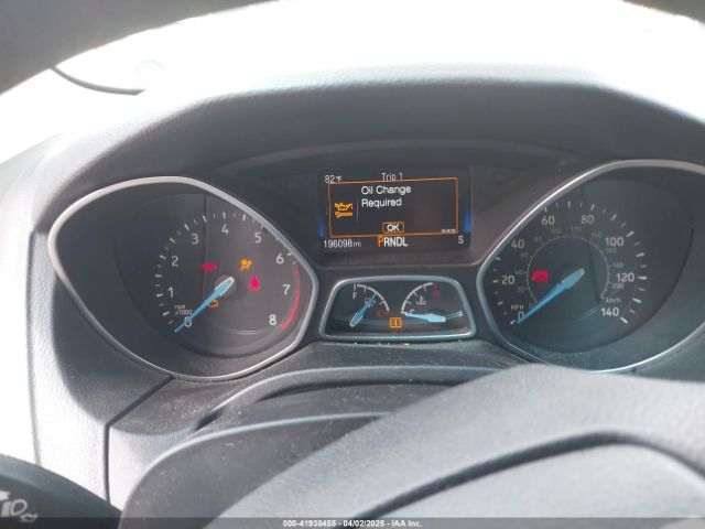 1FADP3K21HL259562 Ford FOCUS SE