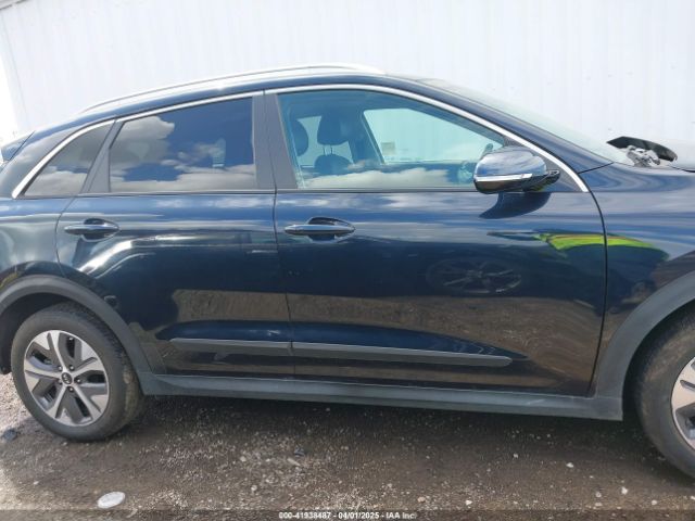 KNDCE3LG5L5056080 KIA Niro Ev Ex Premium