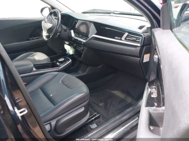 KNDCE3LG5L5056080 KIA Niro Ev Ex Premium