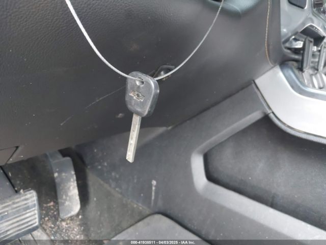 2018 CHEVROLET SILVERADO 1500 3GCUKSEJ2JG172536 Photo 10