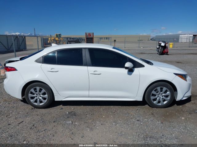 5YFEPMAE9MP205525 Toyota COROLLA LE