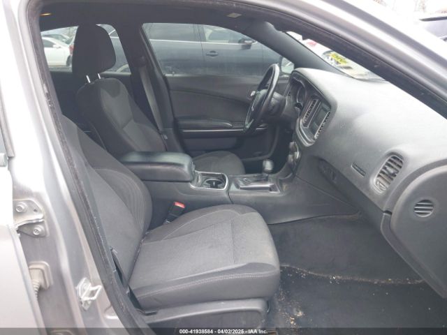 2C3CDXBG0FH752102 Dodge Charger Se