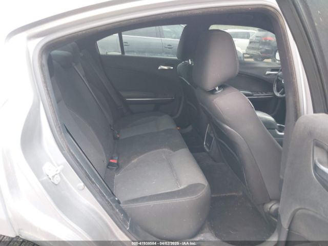 2C3CDXBG0FH752102 Dodge Charger Se